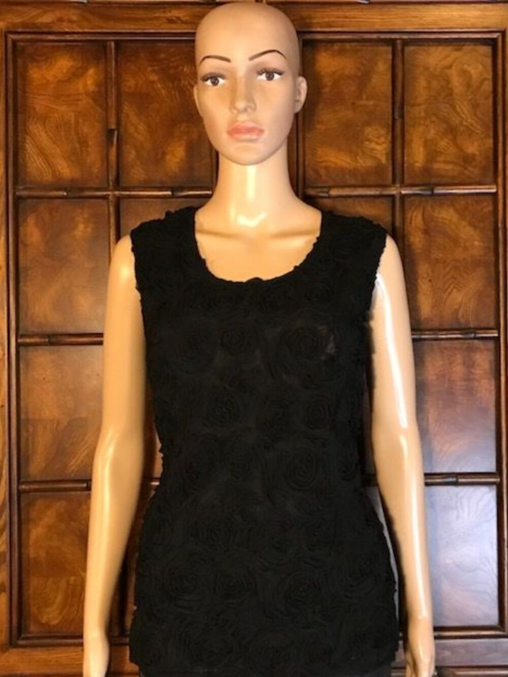 Black 3D Rosette Cotton Chiffon Scoop Neck Stretch Sleeveless Top